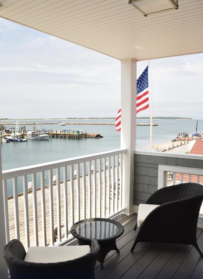 Ballard'S Beach Resort New Shoreham Exterior photo